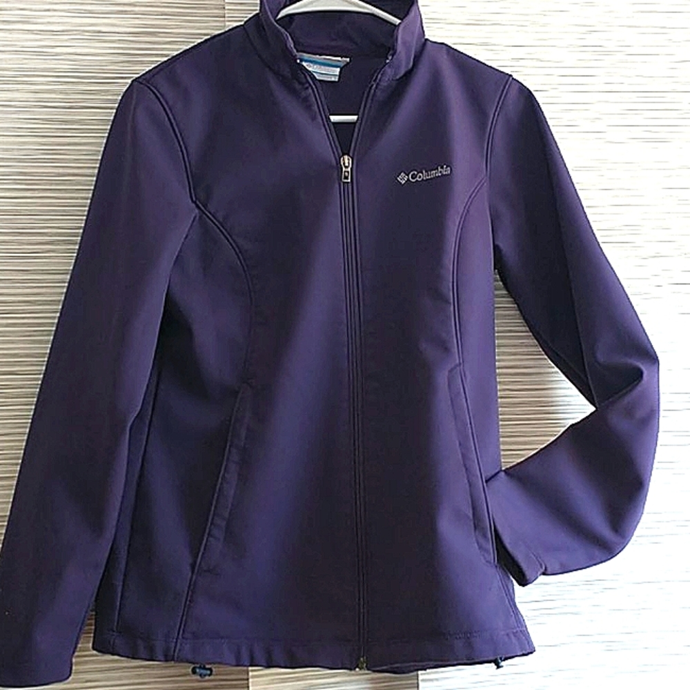 🌹Columbia plum colored jacket🌹